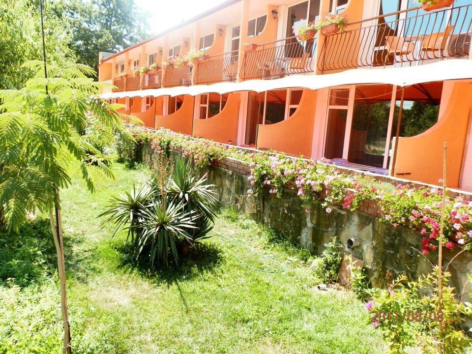 Hotel Surf Primorsko Exterior photo