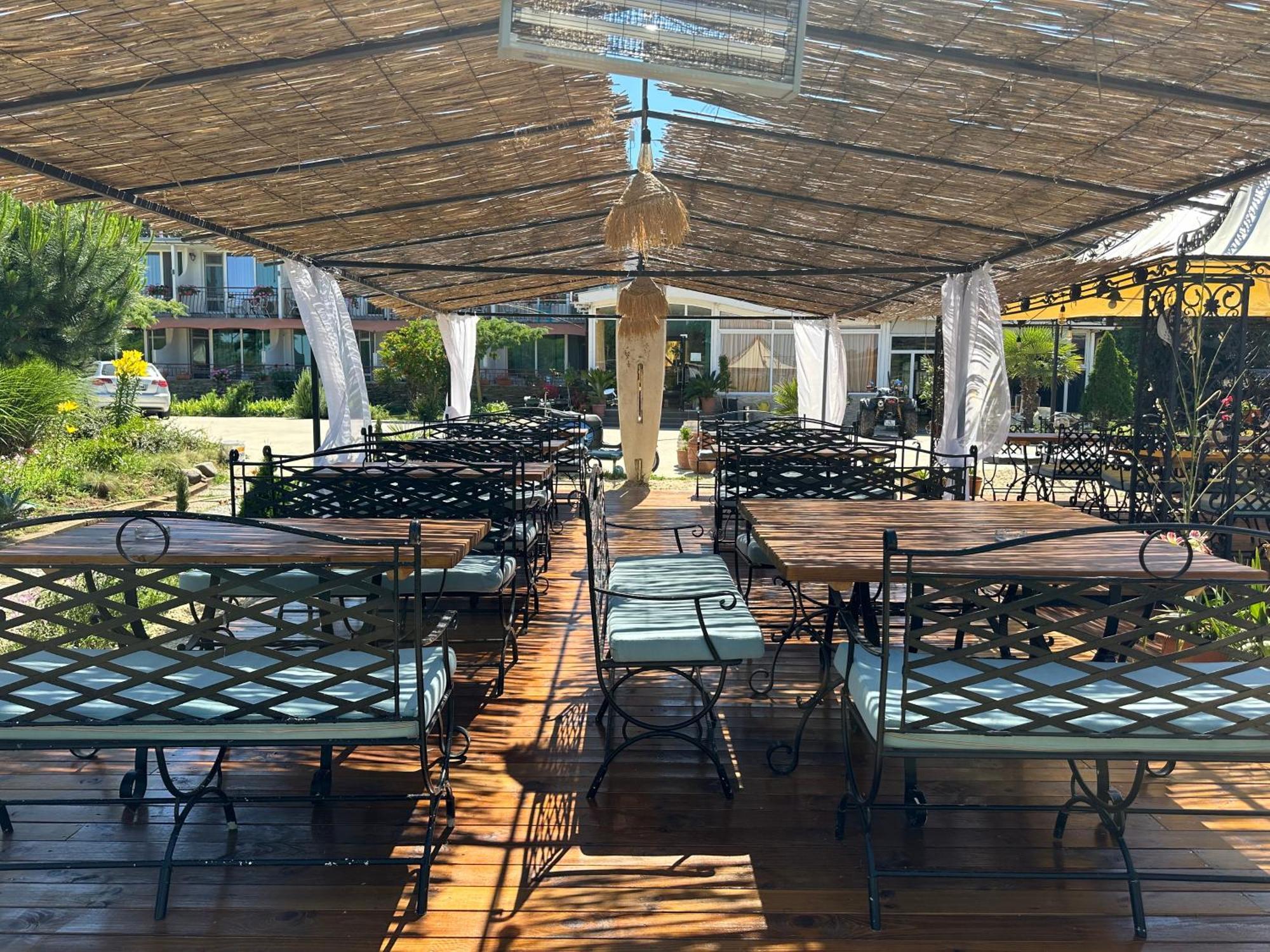 Hotel Surf Primorsko Exterior photo